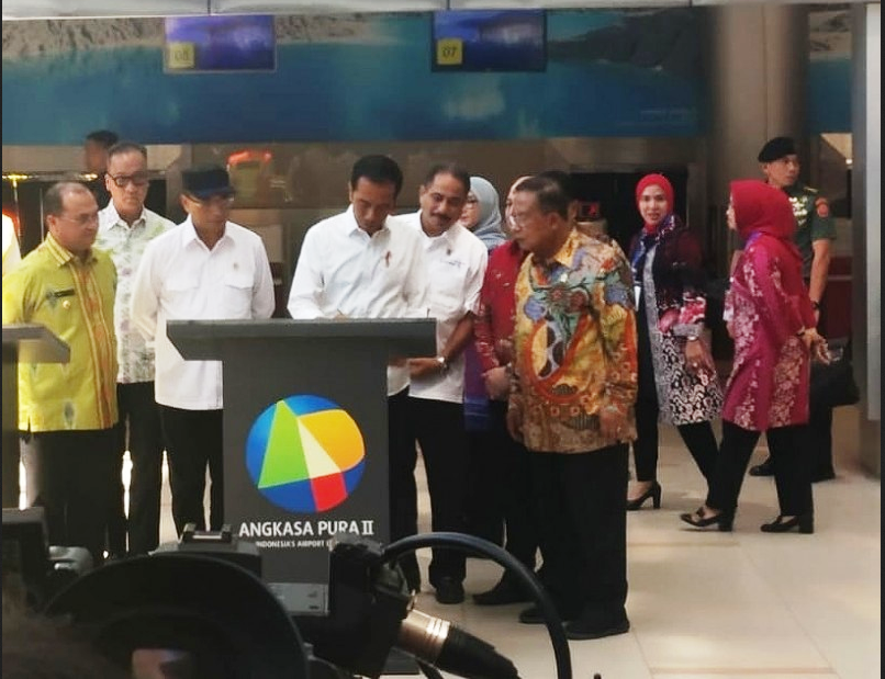 Foto: www.setkab.go.id dan kominfo