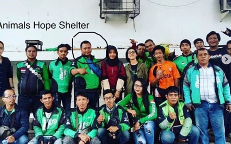 Foto diduga pelaku pembunuhan anjing (yang dilingkarin)