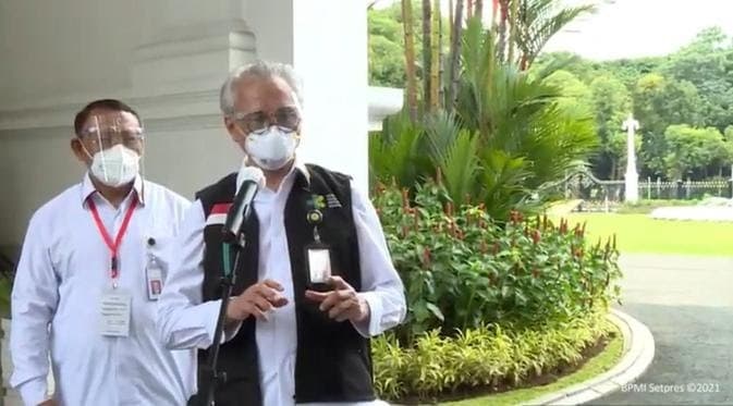 Prof Abdul Muthalib usai vaksin Presiden Jokowi (Foto: Istimewa) 