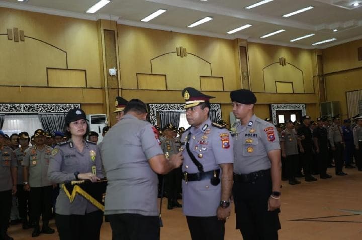Kombes Pol Jhonny Edison naik jabatan sebagai Kapolrestabes Medan (Foto: Istimewa)