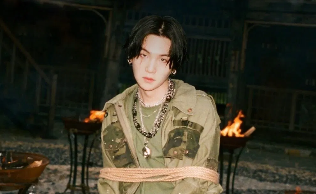 SUGA BTS Diprotes, Pakai Suara Jim Jones, Tokoh Pembunuh Masal (Foto: Istimewa)
