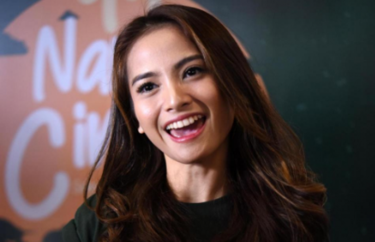 Acha Septriasa