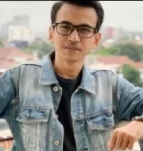 Adam Deni (Foto:Istimewa)