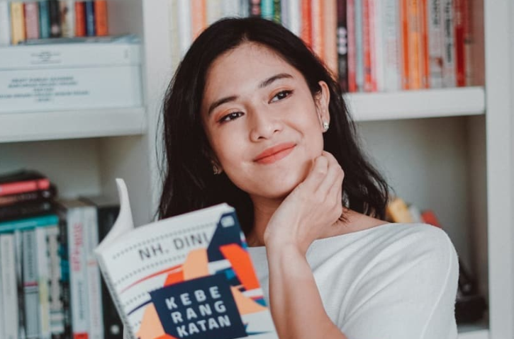 Dian Sastro Pernah Diajak Kenalan Anak Sekolah Lain Pas Lagi Ditilang (Foto: Istimewa)