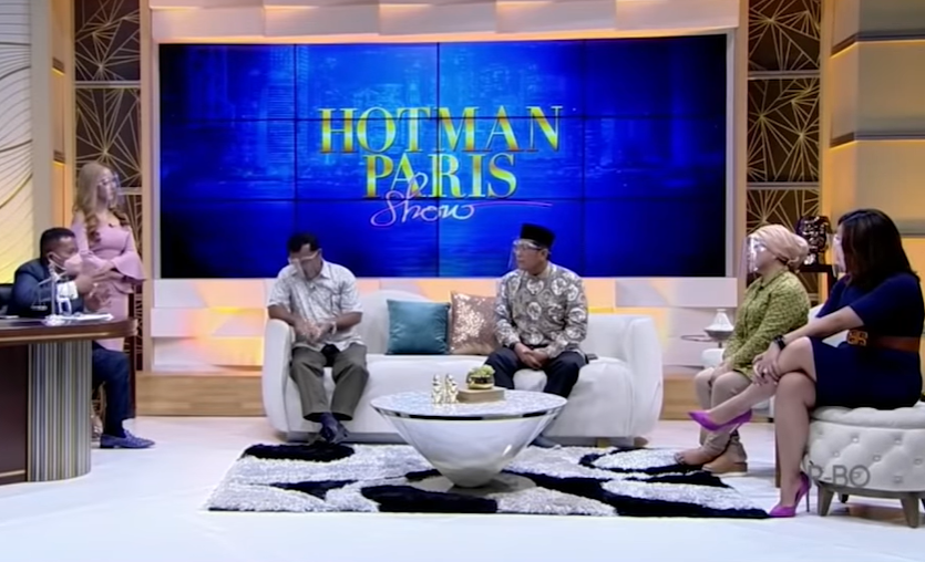 Keluarga mendiang Bibi Ardiansyah dalam acara Hotman Paris Show (Foto: Istimewa)
