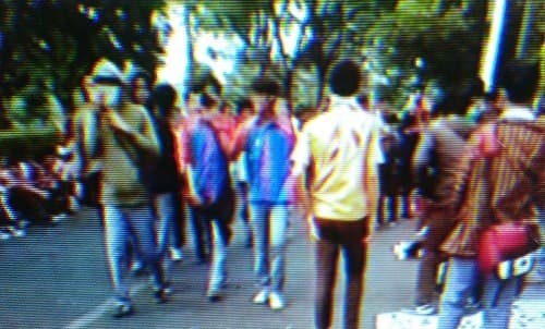 Massa pelajar melakukan aksi demostrasi di gedung DPR (Foto:Istimewa)