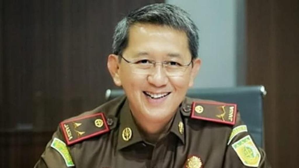 Kepala Kejaksaan Tinggi DKI Jakarta Warih Sadono (koranpagionline.com)
