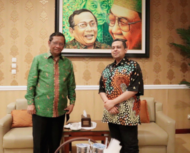 Mahfud MD dan Haikal Hassan
