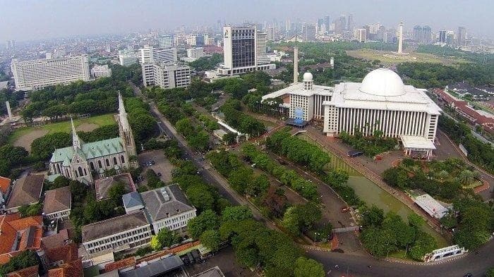 Masjid Istiqlal dan Katedral Jakarta