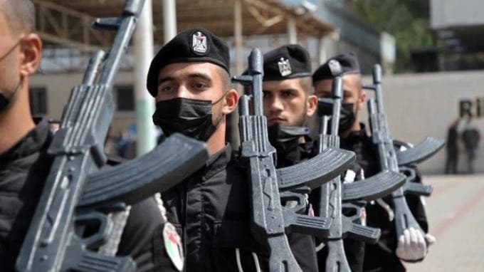 Pasukaan Kemanan Hamas (Foto:Rex, The Sun)