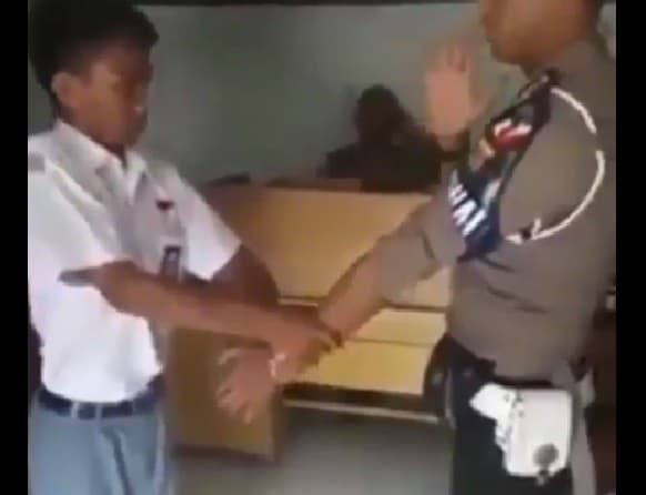 Polisi viral di Instagram, diduga punya ilmu sakti