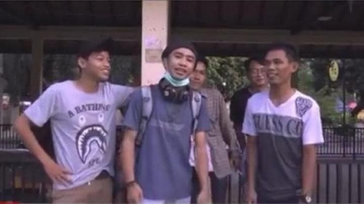Sekelompok remaja yang bikin prank Corona (Foto: Istimewa)