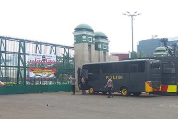 Ada Demo, Polisi Lakukan Rekayasa Sekitar Gedung DPR (Foto:Istimewa)