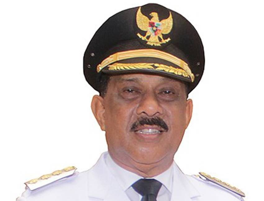 Wali Kota Ambon Richard Louhenapessy tersangka suap izin Alfamidi