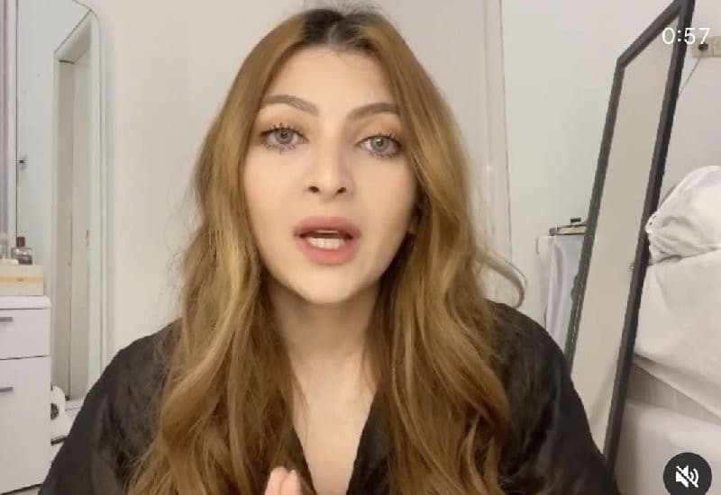 Sarah Keihl Salsabila melelang keperawanannya untuk membantu penanganan Covid-19