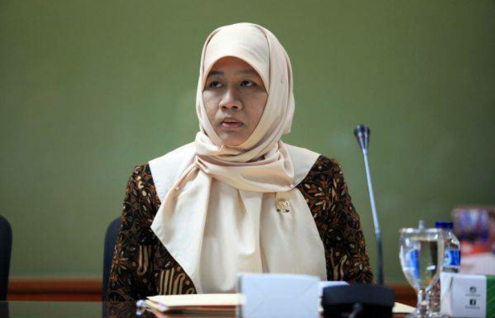 Hakim Komisi Yudisial, Sukma Violetta (Foto: Istimewa)