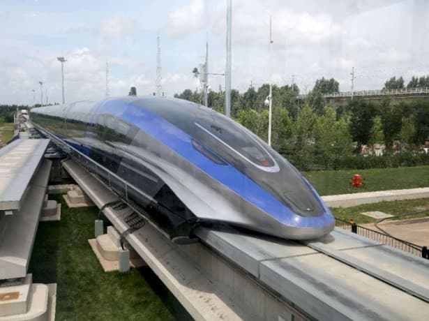 China luncurkan kereta Maglev yang diklaim tercepat di dunia. (Foto: Cnsphoto via REUTERS)