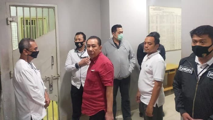 Viral foto Djoko Tjandra tanpa masker dan tak diborgol