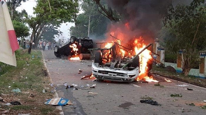 Mobil Wakapolres Madina Dibakar, Pembagian BLT Tak Transparan Jadi Penyebabnya