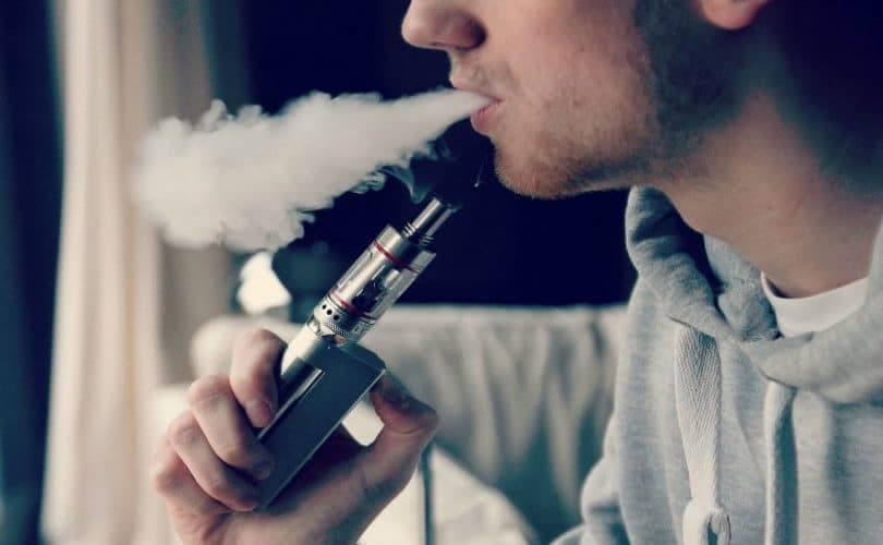 Ilustrasi penggunaan vape (Foto:Istimewa)