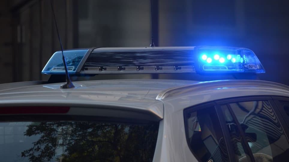 Ilustrasi mobil patroli polisi