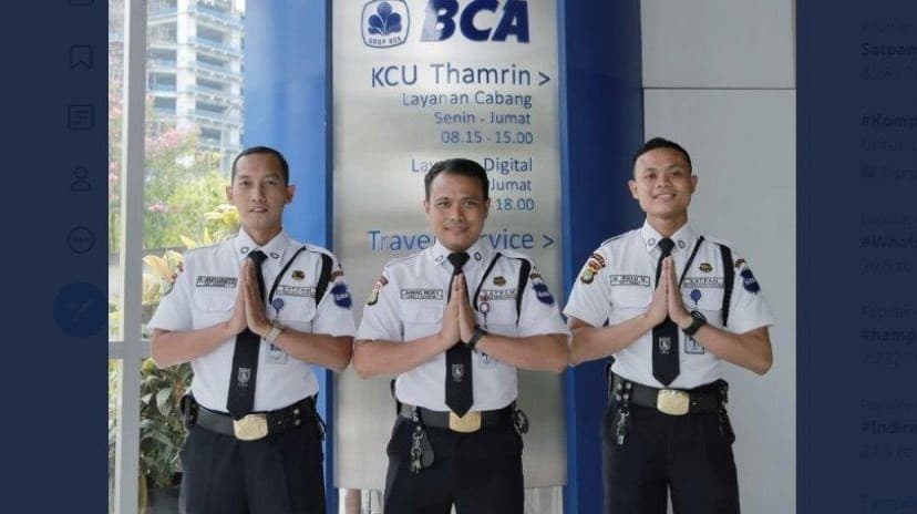 Satpam BCA mendadak trending di Twitter. (Foto: Ilustrasi)