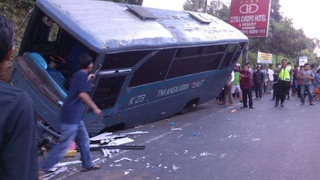 Bus TNI AL dan Kemhan Kecelakaan di Jagorawi, Ada Korban! (Foto: Ilustrasi) 
