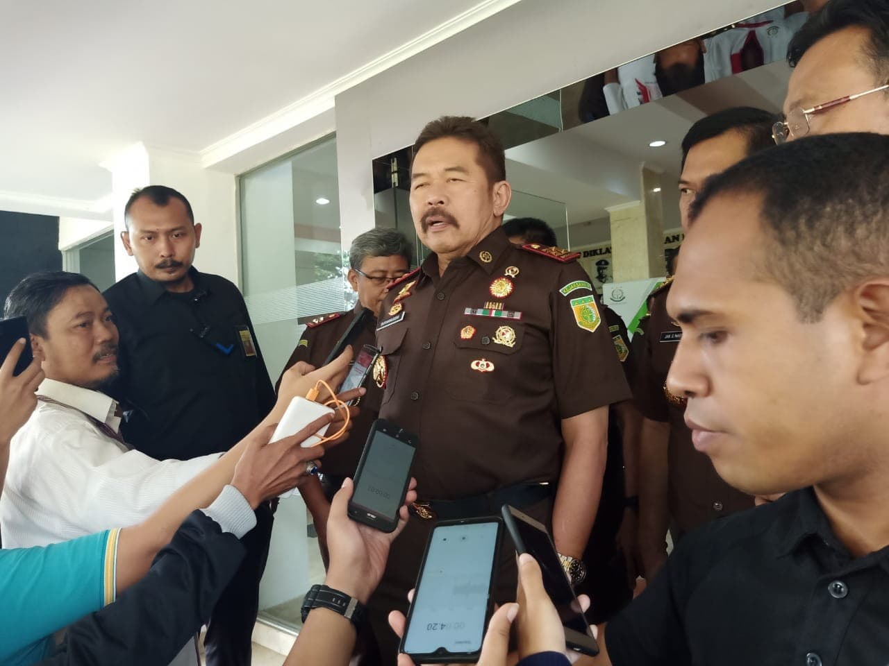 Jaksa Agung ST Burhanuddin saat memberikan pernyataan kepada media di Badiklat Kejaksaan RI, Ragunan, Jakarta Selatan (doc: REQnews)
