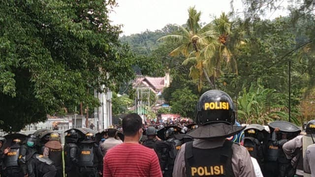 Polisi melakukan pengamanan dalam aksi jelang HUT OPM 1 Desember mendatang (Foto: Istimewa)