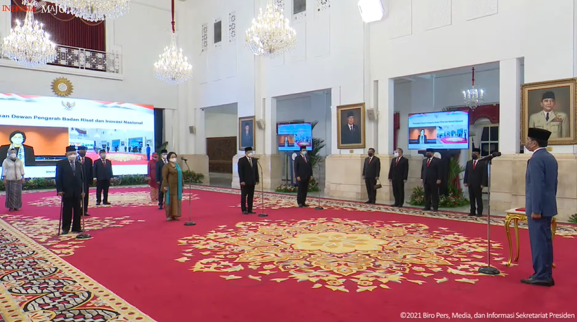 Presiden Jokowi Lantik Megawati Jadi Ketua Dewan Pengarah BRIN (Foto: Tangkapan layar YouTube Sekretariat Presiden)