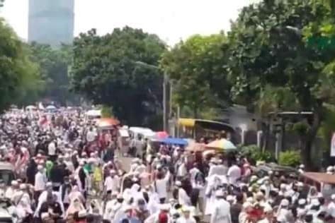 Suasana di Petamburan, Slipi menunggu kedatangan Habib Rizieq (Foto:Istimewa)