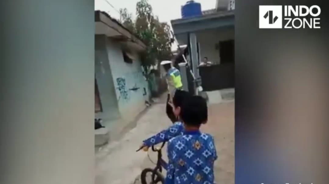 Razia Polisi di gang sempit (doc instagram indozone.id)