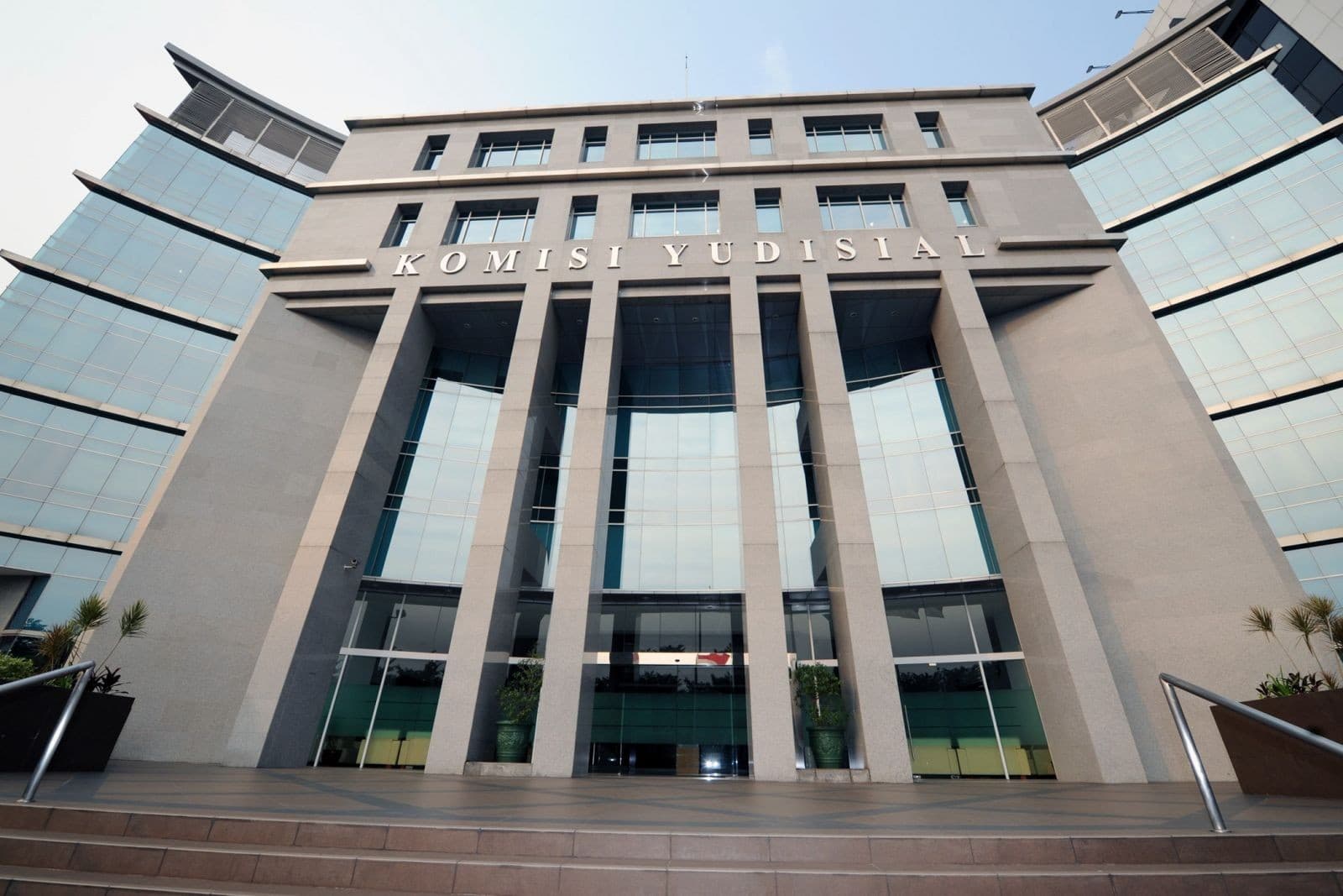 Gedung Komisi Yudisial (ptpp-urban.com)