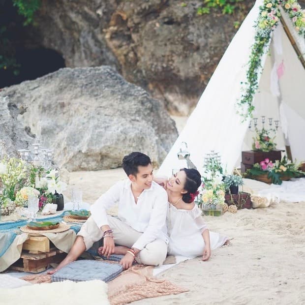 Niko dan Rachel