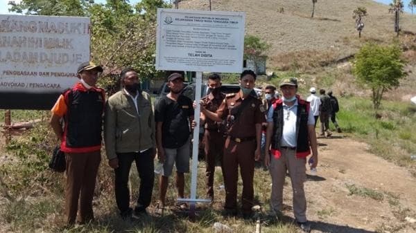 Kejaksaan Tinggi NTT menyita 3 hektare lahan di Labuan Bajo (Foto: iNews)