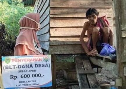 Salama, tukang becak yang tolak BLT (Foto:Istimewa)
