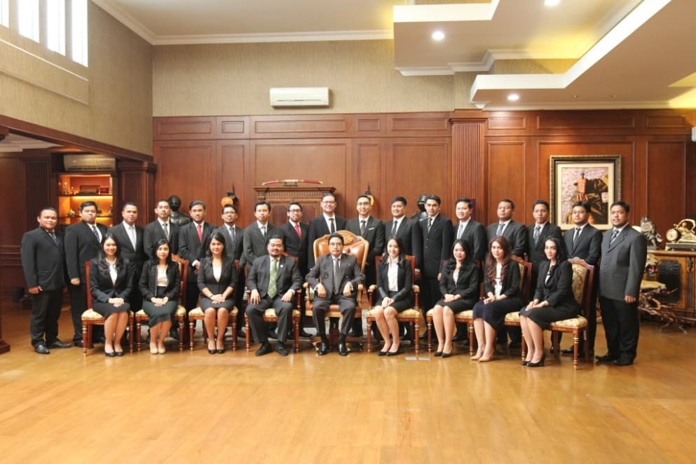 LBH Mawar Saron, Mengabdi untuk Keadilan