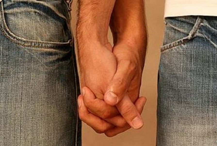 Seorang Polisi Berpangkat Brigadir Dipecat Karena Akui Homoseksual