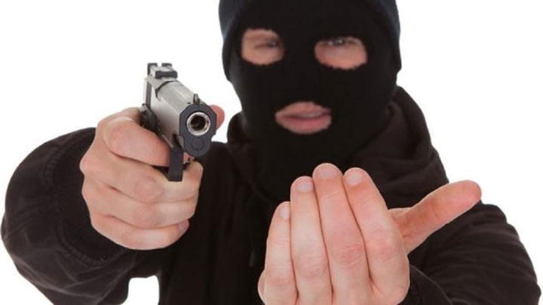 Koboi Penembak Rumah dan Mobil di Baranangsiang Dibekuk Polisi