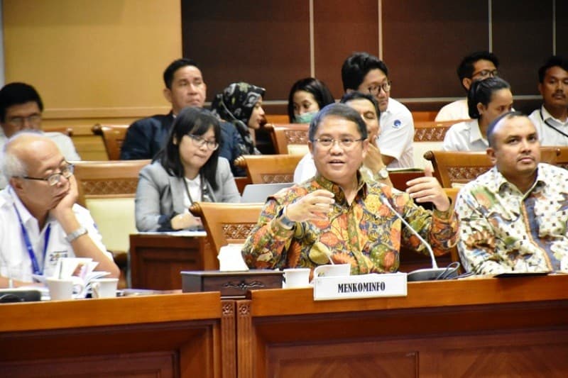 Menkominfo Keluhkan Facebook, Begini Alasannya
