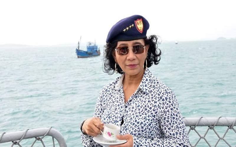 37 Ribu Benih Lobster Hasil Selundupan Dilepasliarkan Menteri Susi