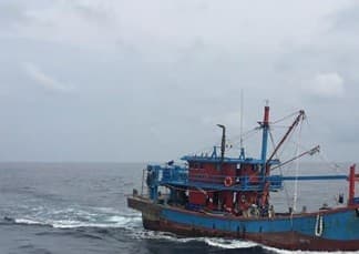 23 ABK KM Mina Sejati Belum Ditemukan