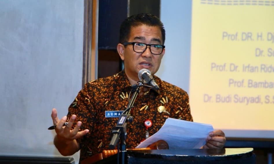 Jadi Pejabat Gubernur Sulbar, Ini Sosok Akmal Malik Penggagas Kovi Otda Berbasis Metaverse