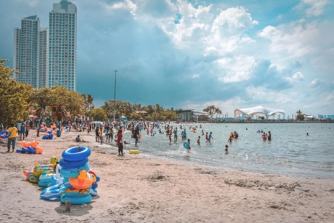 Ilustrasi kawasan Ancol