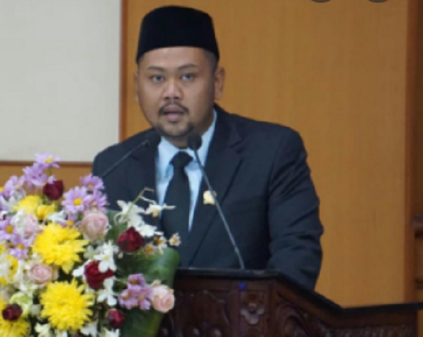  Bupati Gresik Fandi Akhmad Yani (Foto:Istimewa)