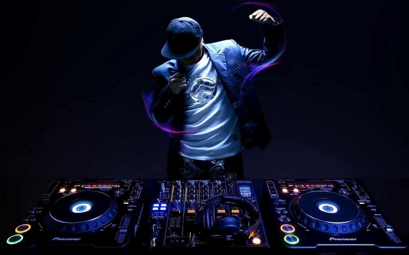 Ilustrasi Disc Jockey/Gelar Pesta Pakai DJ saat Wabah Corona, Polisi: Orang Bodoh!