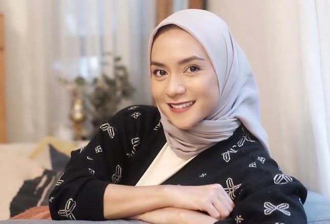 Kronologi Enno Lerian Berurusan dengan 20 Pinjol hingga Terpaksa Jual Barang Demi Lunasi Utang