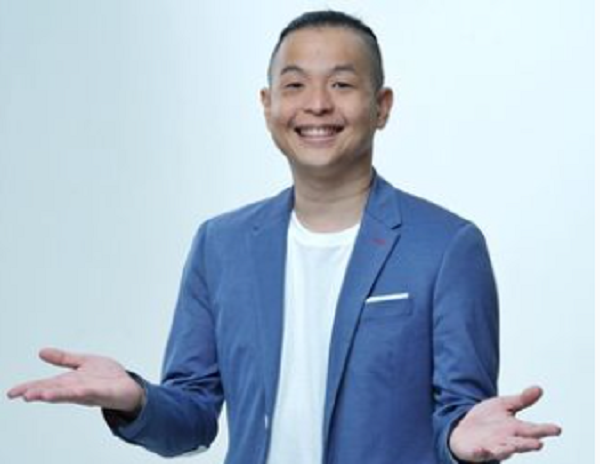 Ernest Prakasa  (Foto:Instagram)