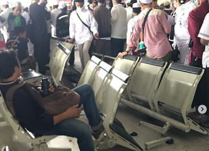 Fasilitas Bandara Soetta dirusak massa penjemput Habib Rizieq