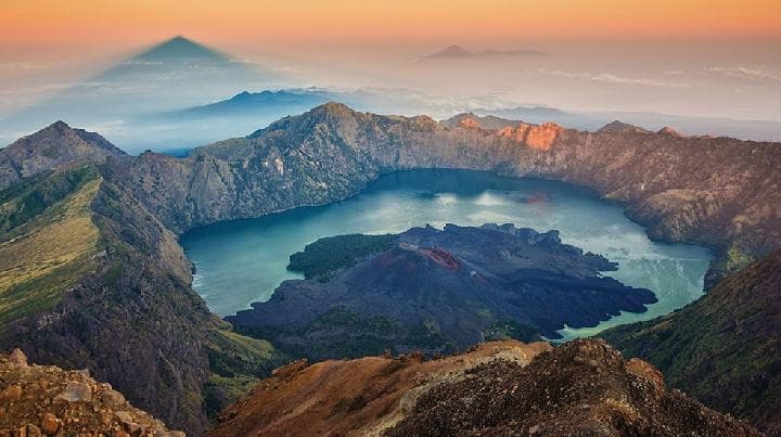 Lagi! Pendaki Mancanegara Jatuh di Gunung Rinjani, Kali Ini Berasal dari Negara Ini